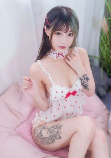 360天大佬爱上我第1季在线观看